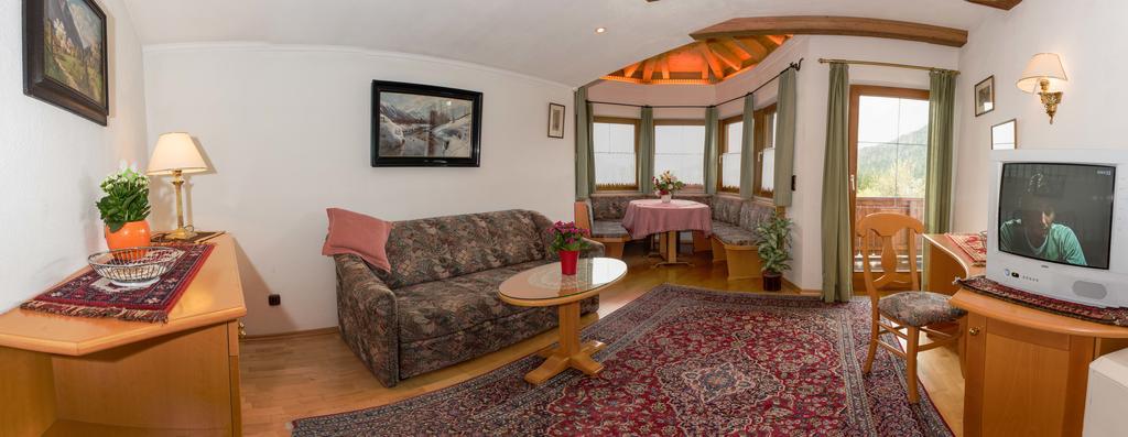 Kreuzhof Seefeld Seefeld in Tirol Phòng bức ảnh